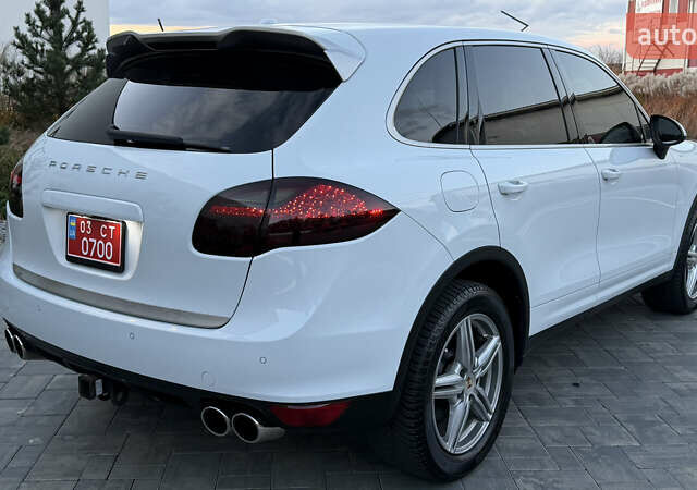 Порше Cayenne 2014 у Луцьку на Automoto.ua Білий Порше Cayenne, об'ємом двигуна 3 л та пробігом 187 тис. км за 22400 $, фото 67 на Automoto.ua