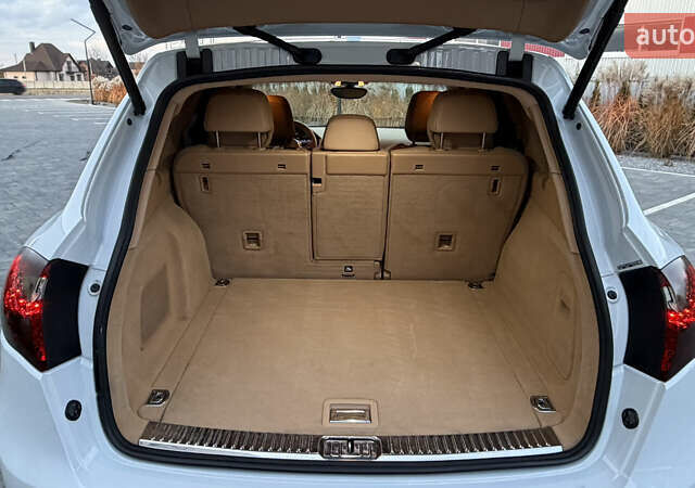 Порше Cayenne 2014 у Луцьку на Automoto.ua Білий Порше Cayenne, об'ємом двигуна 3 л та пробігом 187 тис. км за 22400 $, фото 63 на Automoto.ua