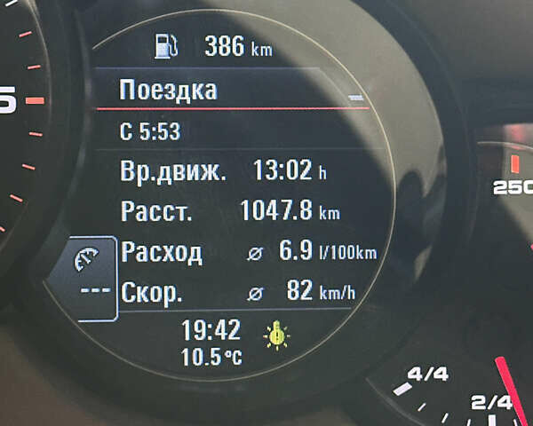 Белый Порше Каен, объемом двигателя 2.97 л и пробегом 156 тыс. км за 29500 $, фото 18 на Automoto.ua