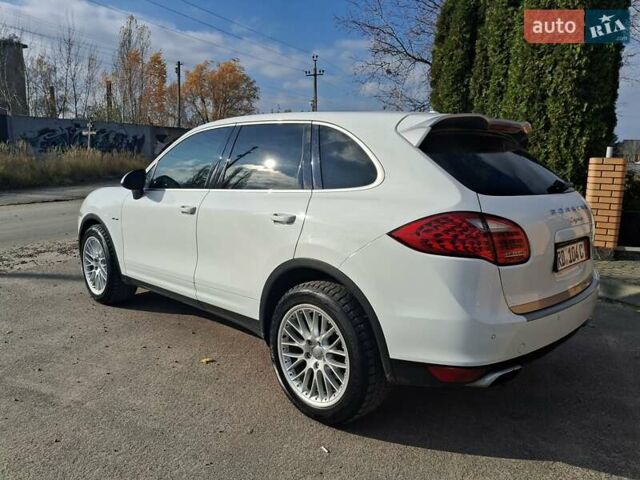 Белый Порше Каен, объемом двигателя 2.97 л и пробегом 194 тыс. км за 31700 $, фото 21 на Automoto.ua