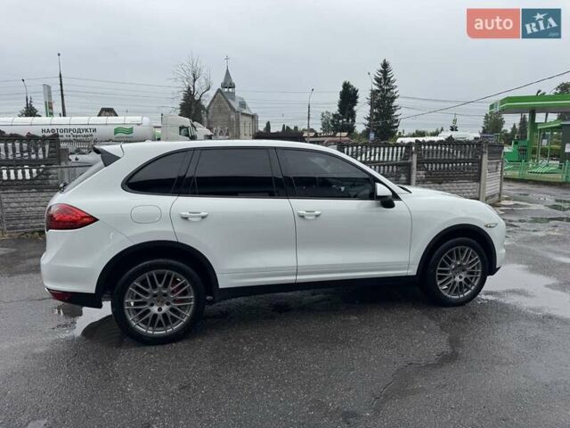 Білий Порше Cayenne, об'ємом двигуна 3 л та пробігом 193 тис. км за 26700 $, фото 52 на Automoto.ua
