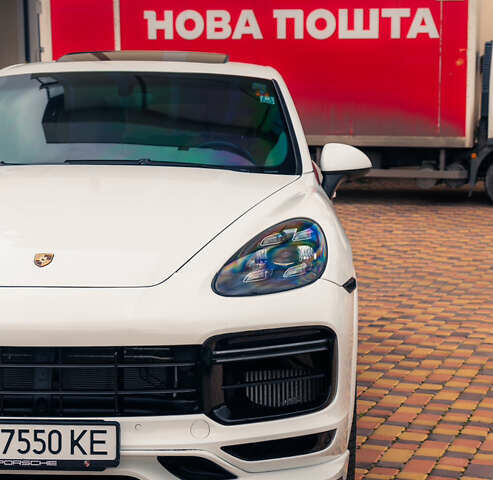 Білий Порше Cayenne, об'ємом двигуна 3 л та пробігом 199 тис. км за 27500 $, фото 49 на Automoto.ua