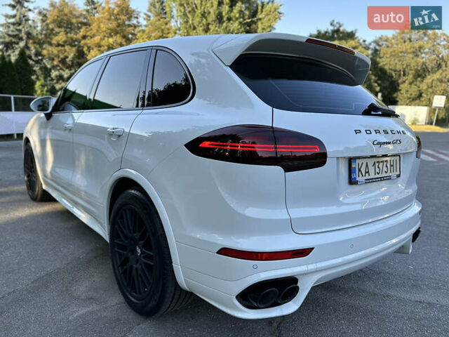 Білий Порше Cayenne, об'ємом двигуна 3.6 л та пробігом 132 тис. км за 34500 $, фото 5 на Automoto.ua