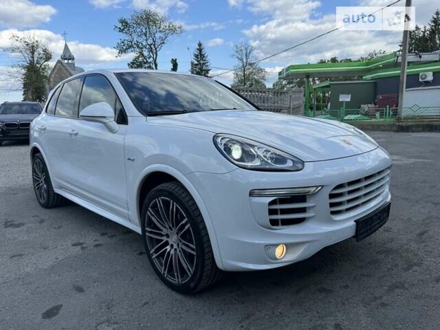 Білий Порше Cayenne, об'ємом двигуна 2.97 л та пробігом 184 тис. км за 41900 $, фото 54 на Automoto.ua