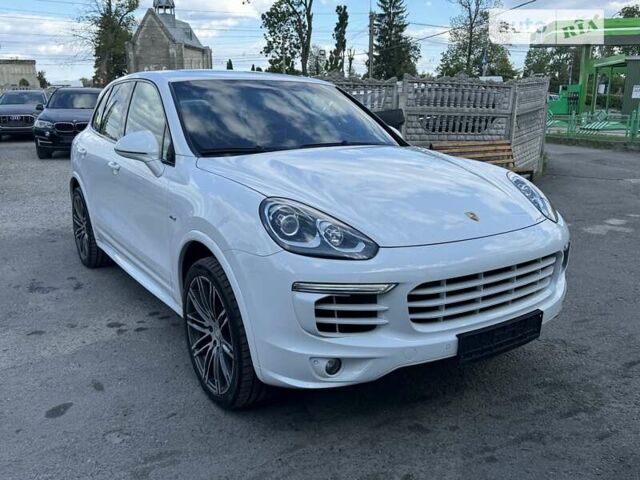 Білий Порше Cayenne, об'ємом двигуна 2.97 л та пробігом 184 тис. км за 41900 $, фото 94 на Automoto.ua