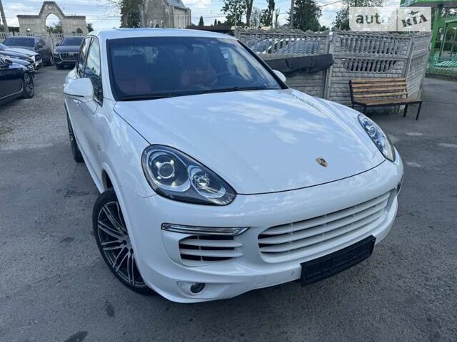 Білий Порше Cayenne, об'ємом двигуна 2.97 л та пробігом 184 тис. км за 41900 $, фото 128 на Automoto.ua