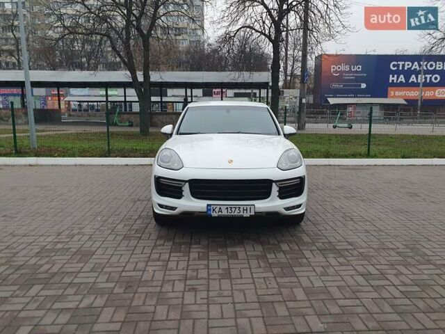 Белый Порше Каен, объемом двигателя 3.6 л и пробегом 143 тыс. км за 39999 $, фото 14 на Automoto.ua