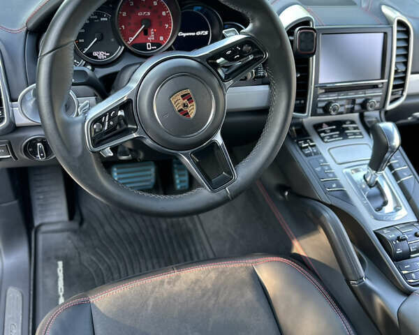 Білий Порше Cayenne, об'ємом двигуна 3.6 л та пробігом 132 тис. км за 34500 $, фото 19 на Automoto.ua