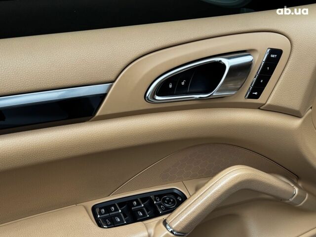 Білий Порше Cayenne, об'ємом двигуна 3.6 л та пробігом 96 тис. км за 39690 $, фото 16 на Automoto.ua