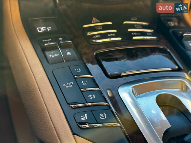 Белый Порше Каен, объемом двигателя 3.6 л и пробегом 170 тыс. км за 26500 $, фото 18 на Automoto.ua