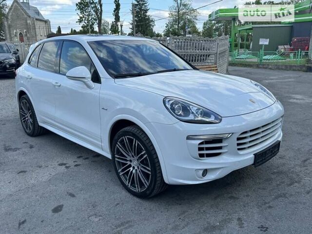 Білий Порше Cayenne, об'ємом двигуна 2.97 л та пробігом 184 тис. км за 41900 $, фото 92 на Automoto.ua