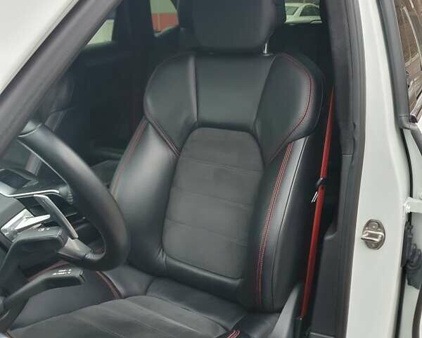 Белый Порше Каен, объемом двигателя 3.6 л и пробегом 143 тыс. км за 39999 $, фото 28 на Automoto.ua