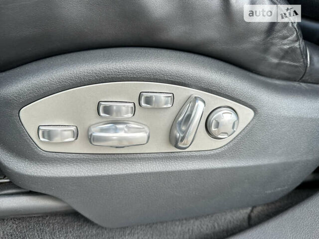 Белый Порше Каен, объемом двигателя 2.97 л и пробегом 140 тыс. км за 38500 $, фото 29 на Automoto.ua