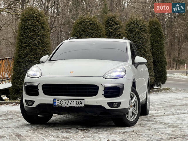 Белый Порше Каен, объемом двигателя 2.97 л и пробегом 92 тыс. км за 34999 $, фото 26 на Automoto.ua