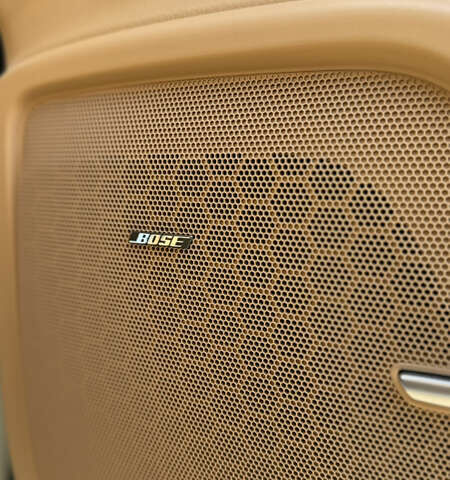 Білий Порше Cayenne, об'ємом двигуна 3 л та пробігом 99 тис. км за 32500 $, фото 28 на Automoto.ua