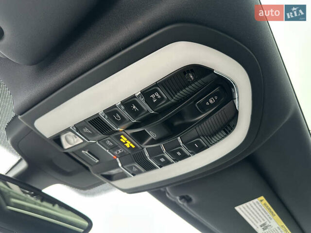 Белый Порше Каен, объемом двигателя 3.6 л и пробегом 62 тыс. км за 29999 $, фото 14 на Automoto.ua