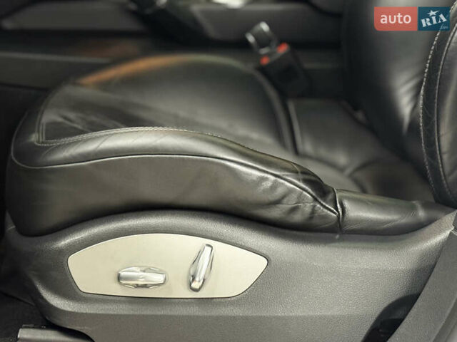 Білий Порше Cayenne, об'ємом двигуна 2.97 л та пробігом 123 тис. км за 43999 $, фото 13 на Automoto.ua