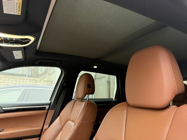 Білий Порше Cayenne, об'ємом двигуна 3 л та пробігом 200 тис. км за 25500 $, фото 4 на Automoto.ua