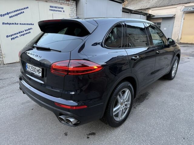 Білий Порше Cayenne, об'ємом двигуна 3 л та пробігом 200 тис. км за 25500 $, фото 8 на Automoto.ua