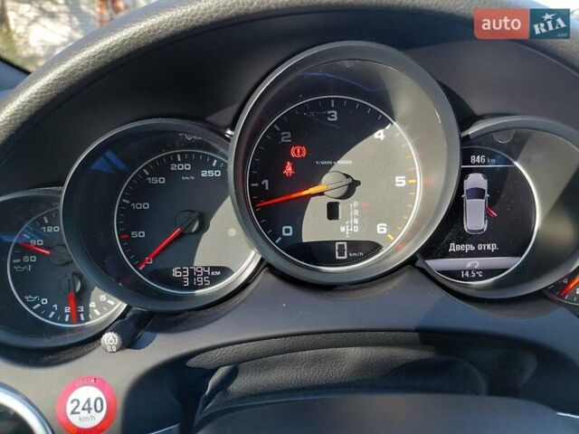 Білий Порше Cayenne, об'ємом двигуна 2.97 л та пробігом 164 тис. км за 46000 $, фото 1 на Automoto.ua