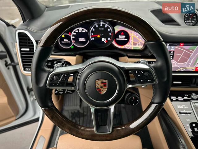 Белый Порше Каен, объемом двигателя 3 л и пробегом 179 тыс. км за 47800 $, фото 59 на Automoto.ua