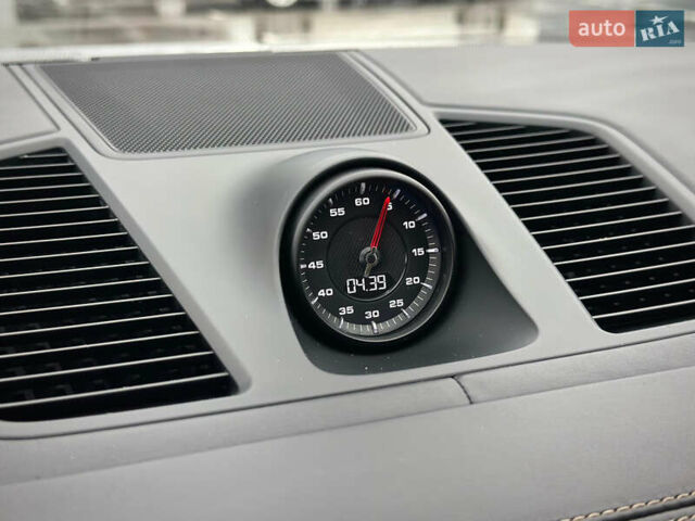 Белый Порше Каен, объемом двигателя 3 л и пробегом 179 тыс. км за 47800 $, фото 74 на Automoto.ua