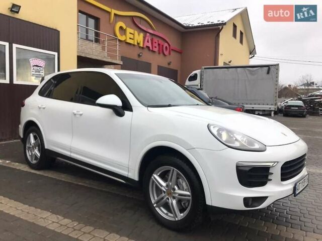 Білий Порше Cayenne, об'ємом двигуна 3.6 л та пробігом 89 тис. км за 32900 $, фото 54 на Automoto.ua