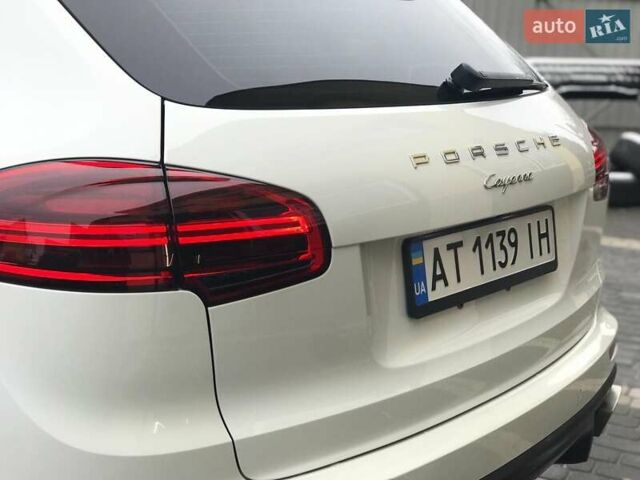 Білий Порше Cayenne, об'ємом двигуна 3.6 л та пробігом 89 тис. км за 32900 $, фото 16 на Automoto.ua