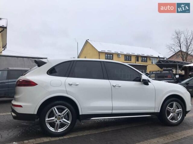 Білий Порше Cayenne, об'ємом двигуна 3.6 л та пробігом 89 тис. км за 32900 $, фото 13 на Automoto.ua