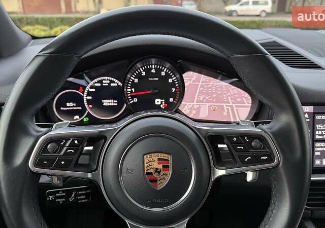 Белый Порше Каен, объемом двигателя 3 л и пробегом 137 тыс. км за 43000 $, фото 17 на Automoto.ua