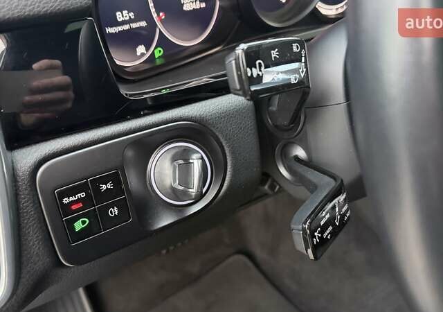 Белый Порше Каен, объемом двигателя 3 л и пробегом 137 тыс. км за 43000 $, фото 13 на Automoto.ua