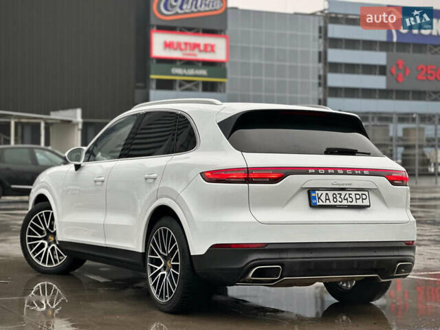 Белый Порше Каен, объемом двигателя 3 л и пробегом 179 тыс. км за 47800 $, фото 5 на Automoto.ua