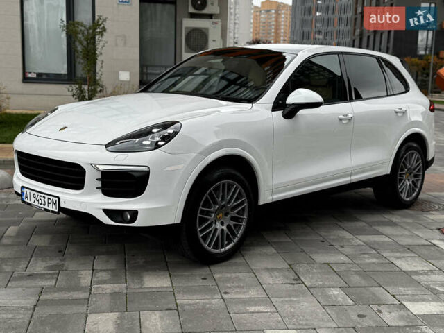 Білий Порше Cayenne, об'ємом двигуна 3.6 л та пробігом 150 тис. км за 29700 $, фото 1 на Automoto.ua