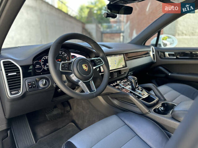 Белый Порше Каен, объемом двигателя 3 л и пробегом 105 тыс. км за 48500 $, фото 24 на Automoto.ua