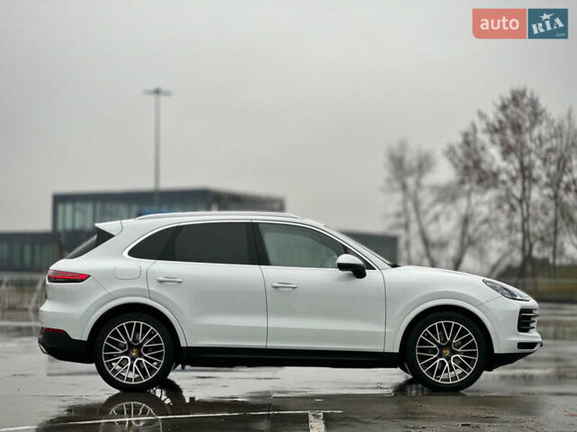 Белый Порше Каен, объемом двигателя 3 л и пробегом 179 тыс. км за 47800 $, фото 22 на Automoto.ua