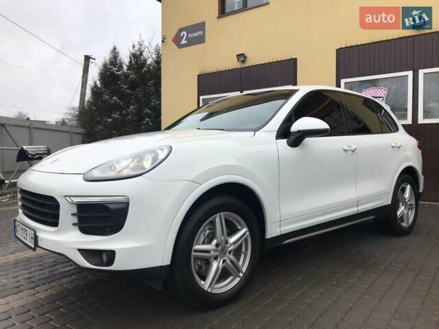 Білий Порше Cayenne, об'ємом двигуна 3.6 л та пробігом 89 тис. км за 32900 $, фото 55 на Automoto.ua