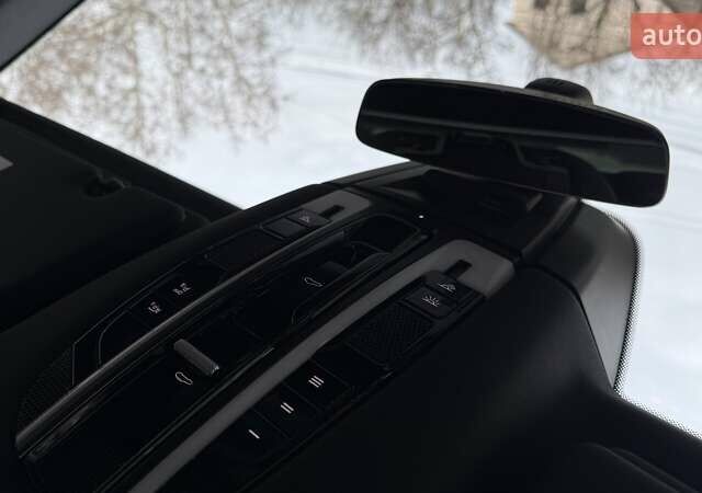 Белый Порше Каен, объемом двигателя 3 л и пробегом 137 тыс. км за 43000 $, фото 16 на Automoto.ua