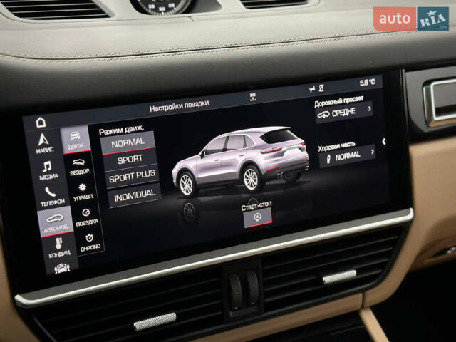 Белый Порше Каен, объемом двигателя 3 л и пробегом 179 тыс. км за 47800 $, фото 76 на Automoto.ua