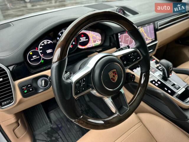 Белый Порше Каен, объемом двигателя 3 л и пробегом 179 тыс. км за 47800 $, фото 38 на Automoto.ua