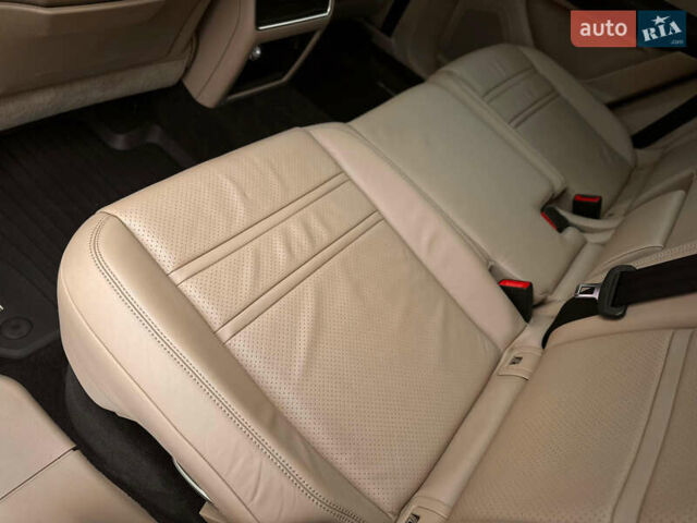 Белый Порше Каен, объемом двигателя 3 л и пробегом 179 тыс. км за 47800 $, фото 43 на Automoto.ua