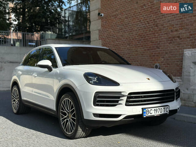 Белый Порше Каен, объемом двигателя 3 л и пробегом 105 тыс. км за 48500 $, фото 5 на Automoto.ua