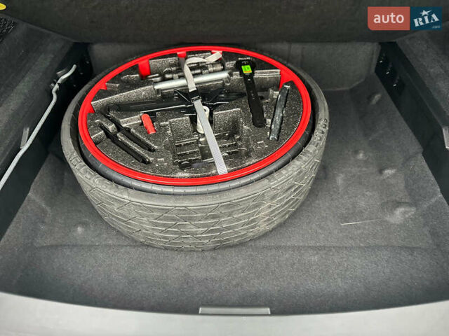 Белый Порше Каен, объемом двигателя 3 л и пробегом 179 тыс. км за 47800 $, фото 29 на Automoto.ua