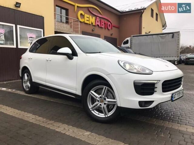 Білий Порше Cayenne, об'ємом двигуна 3.6 л та пробігом 89 тис. км за 32900 $, фото 60 на Automoto.ua