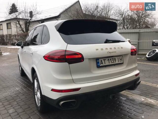 Білий Порше Cayenne, об'ємом двигуна 3.6 л та пробігом 89 тис. км за 32900 $, фото 58 на Automoto.ua