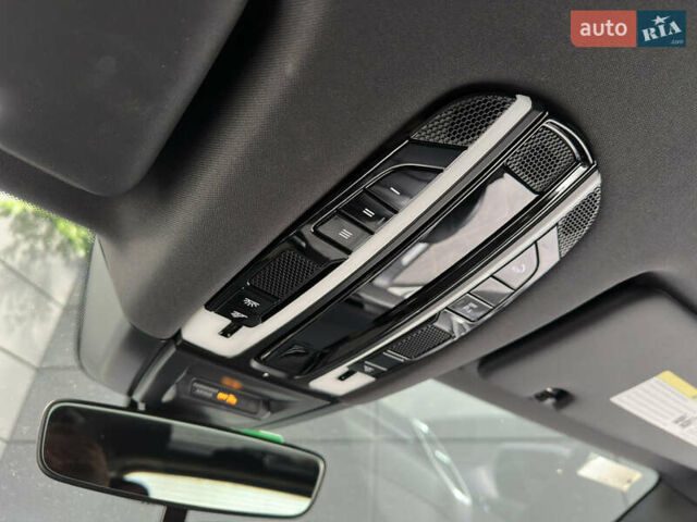 Порше Каен 2018 в Одессе на Automoto.ua Белый Порше Каен, объемом двигателя 3 л и пробегом 45 тыс. км за 52500 $, фото 65 на Automoto.ua