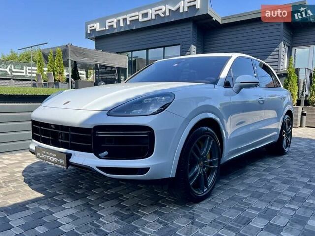 Белый Порше Каен, объемом двигателя 4 л и пробегом 51 тыс. км за 83900 $, фото 3 на Automoto.ua