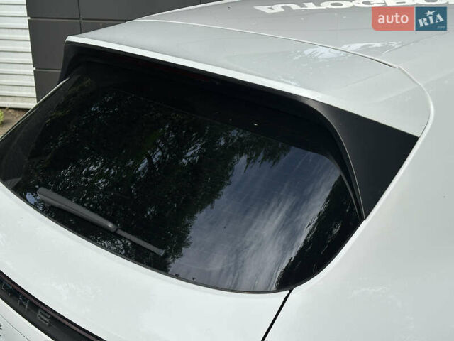 Порше Каен 2018 в Одессе на Automoto.ua Белый Порше Каен, объемом двигателя 3 л и пробегом 45 тыс. км за 52500 $, фото 22 на Automoto.ua