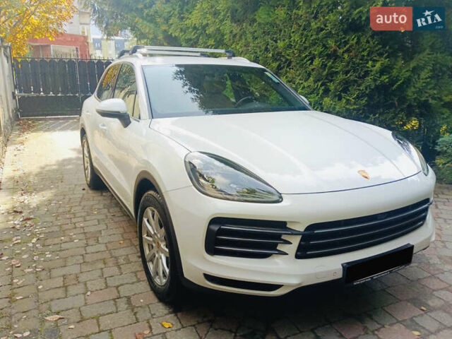 Білий Порше Cayenne, об'ємом двигуна 3 л та пробігом 90 тис. км за 48339 $, фото 1 на Automoto.ua