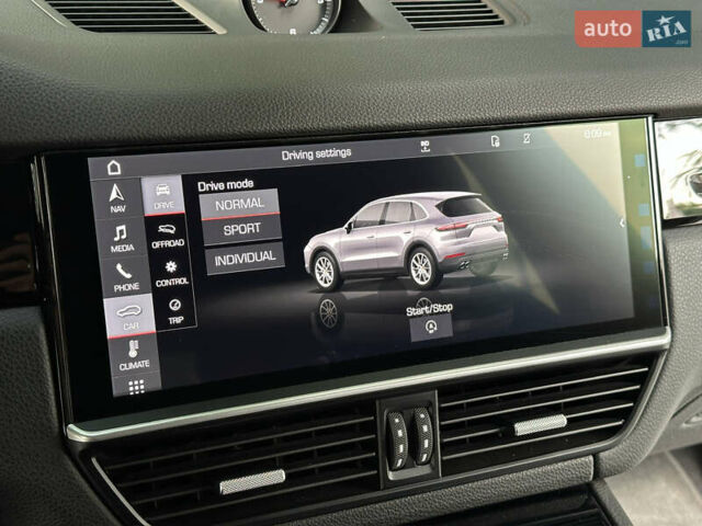 Порше Каен 2018 в Одессе на Automoto.ua Белый Порше Каен, объемом двигателя 3 л и пробегом 45 тыс. км за 52500 $, фото 61 на Automoto.ua