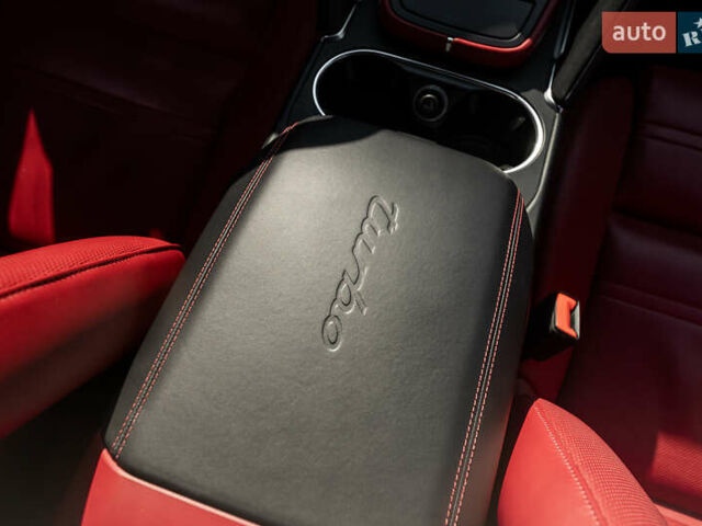 Белый Порше Каен, объемом двигателя 4 л и пробегом 36 тыс. км за 105000 $, фото 29 на Automoto.ua